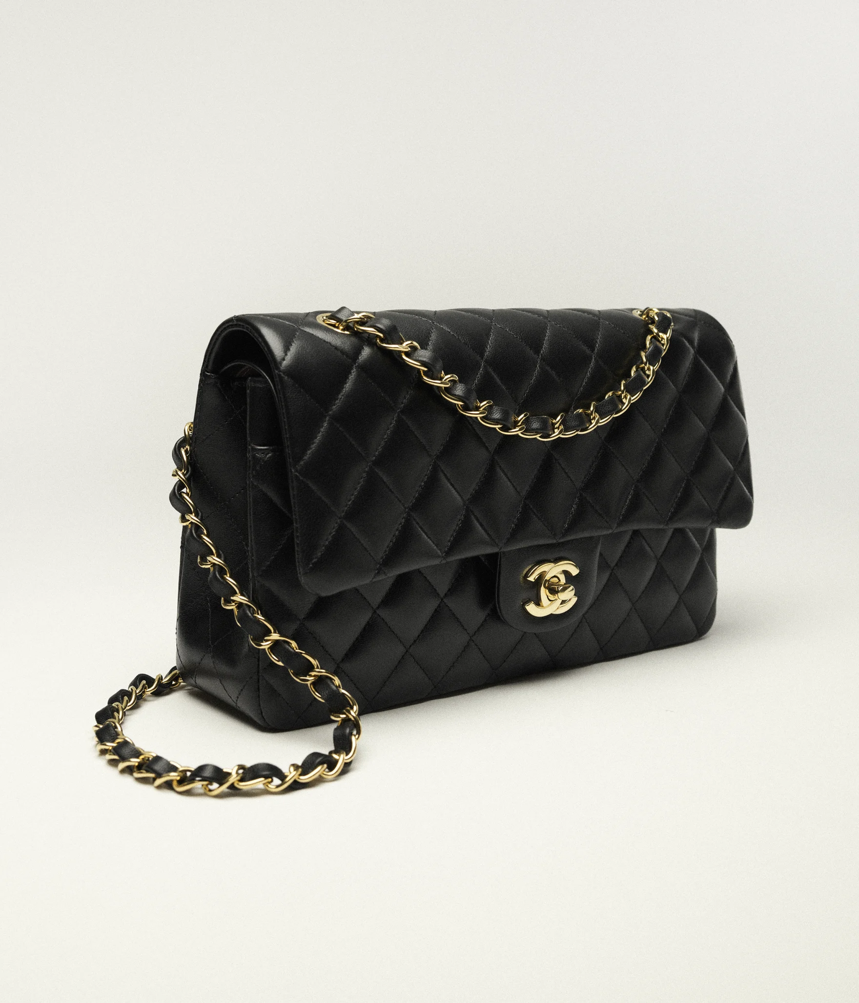CHANEL  Classic 11.12 Bag  (Replica)   Include box, dust bag. Choose according to the color shown in the product image
