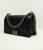 CHANEL BOY handbag (Replica) Include box, dust bag. Choose according to the color shown in the product image