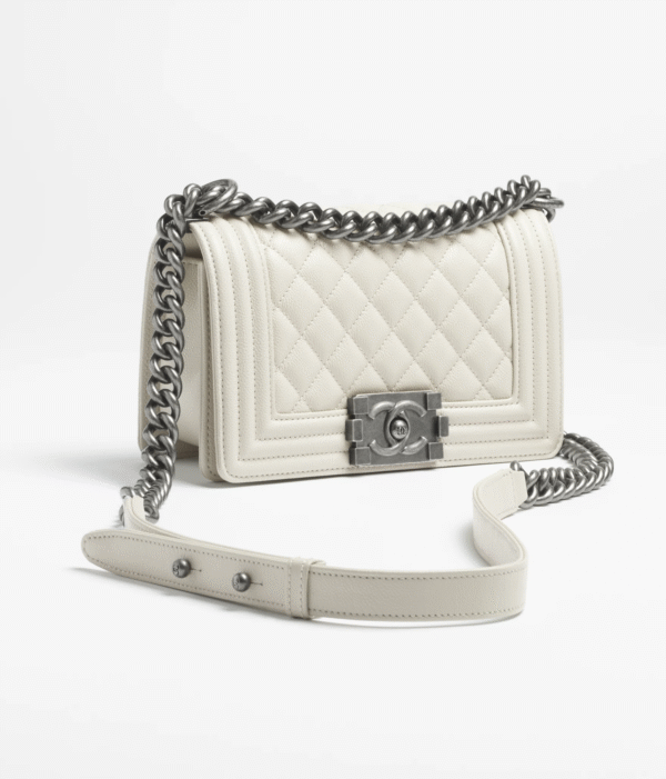 CHANEL BOY Small Handbag (Replica) Include box, dust bag. Choose according to the color shown in the product image