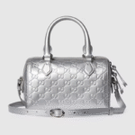 GUCCI  GG EMBLEM  (Replica)  Include box, dust bag. choose according to the color shown in the product image.