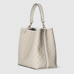 GUCCI  GG EMBLEM  (Replica)  Include box, dust bag. choose according to the color shown in the product image.