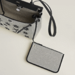 HERMES  Herbag Zip 31 hobnailed handbag  (Replica)  Include box, dust bag. choose according to the color shown in the product image.